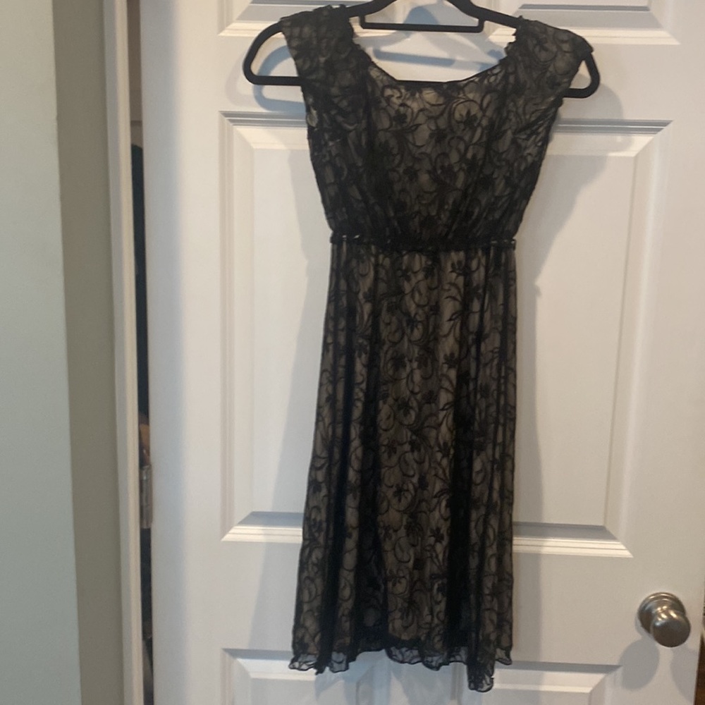 MAX STUDIO black & Nude lace Dress - Picture 3 of 11